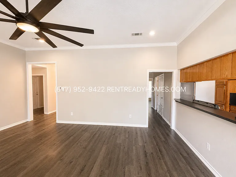 120 Clover Ln — Photo 8
