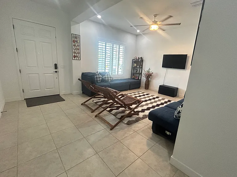 Hallway & Guests Sit-Out Room