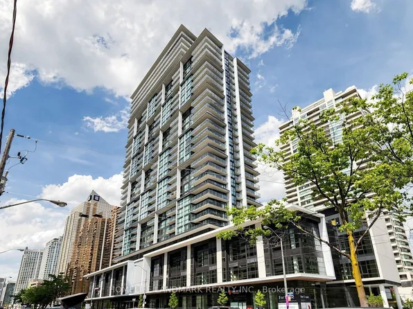 4955 Yonge St #818, Toronto, ON M2N 5N6