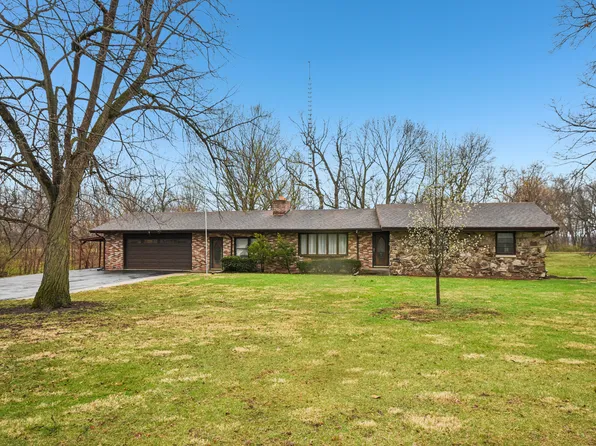 407 Ottawa St, Morris, IL 60450