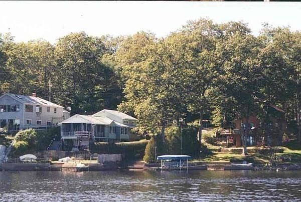 1st image of 1 Mona St