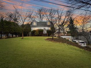 107 Longview Rd, Staten Island, NY 10304