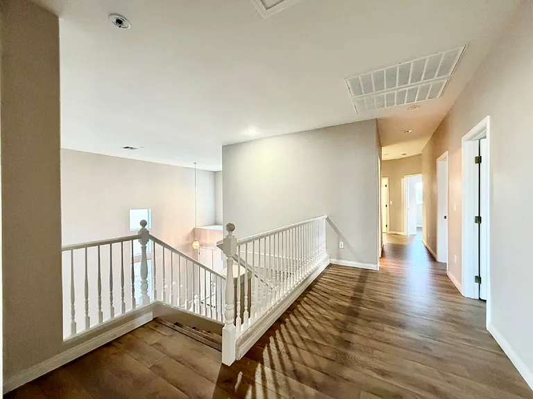 8917 Waltzing Waters Ct — Photo 30