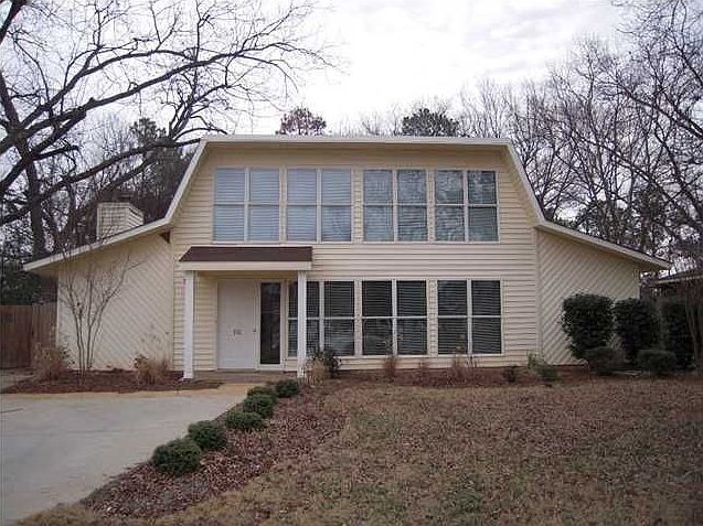 1st image of 532 Shady Grove Dr