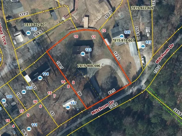 123 Mitchum Dr, Ninety Six, SC 29666