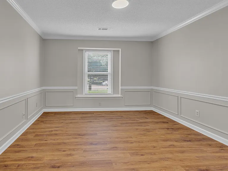 636 Fox Chase Cv N — Photo 22