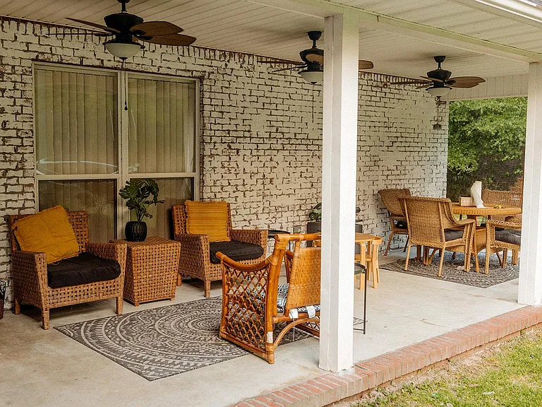 591 Ridge Lake Rd — Photo 3