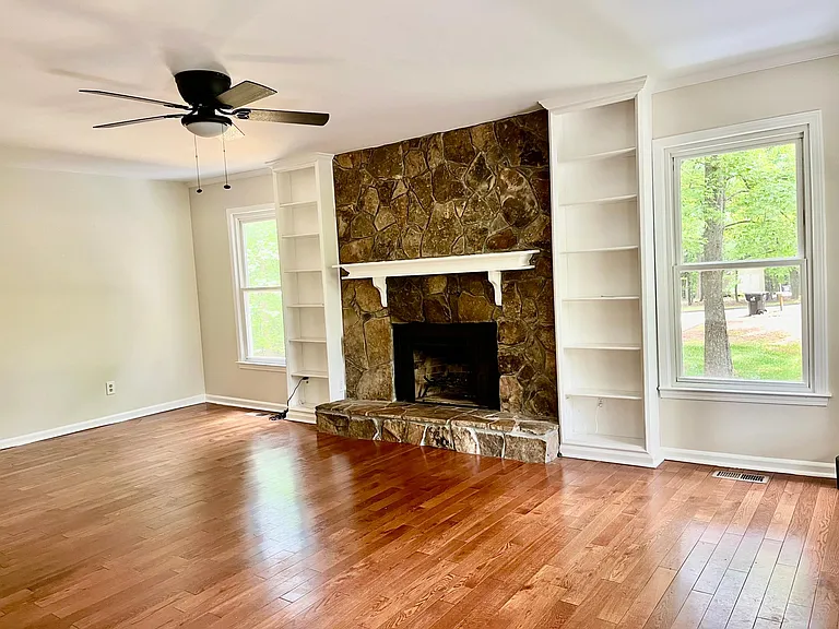 100 Park Hill Ln — Photo 21