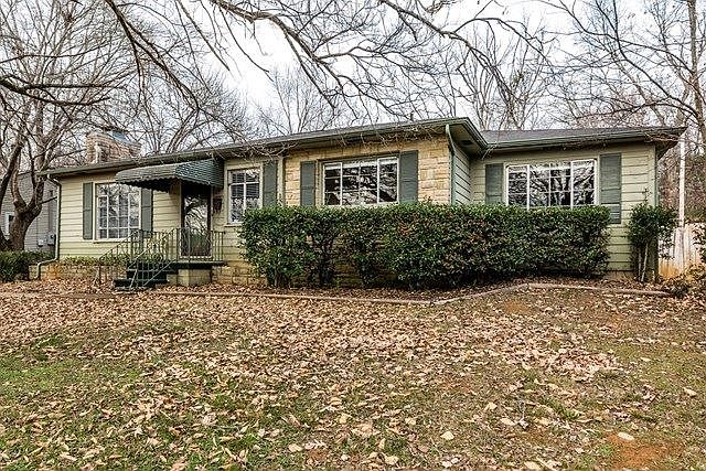 1st image of 117 W Lee Ave