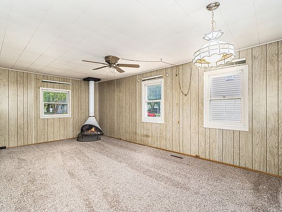 5th image of 1741 Poplar Ave
