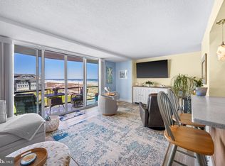 4800 Boardwalk APT 304, Ventnor, NJ 08406