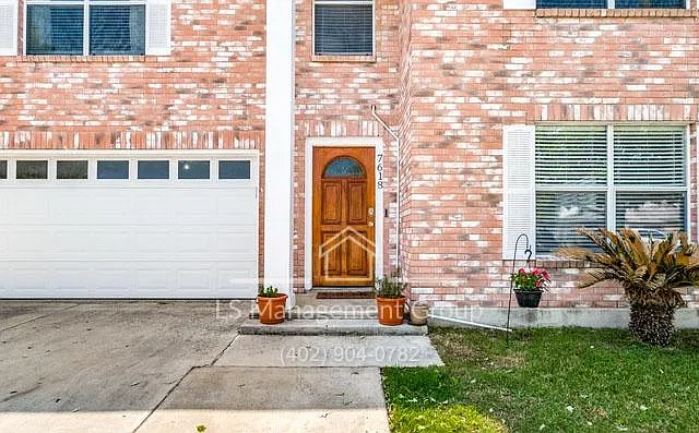 4 bed, 2771 sqft, $2,150 — Photo 4