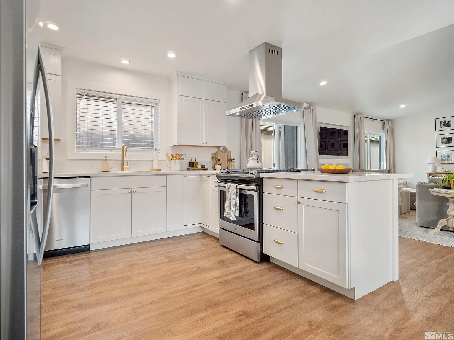 1501 Douglas Ave photo 1