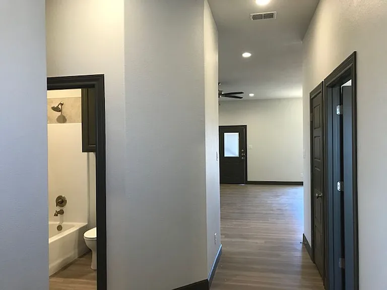7313 Southern Belle Cir — Photo 2