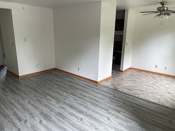4th image of 1005 Quail Dr #202