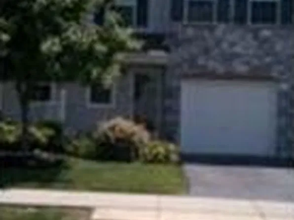 93 N Village Cir #U-0122, Palmyra, PA 17078
