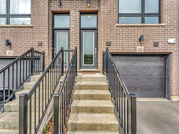 3rd image of 720 Grey St #32