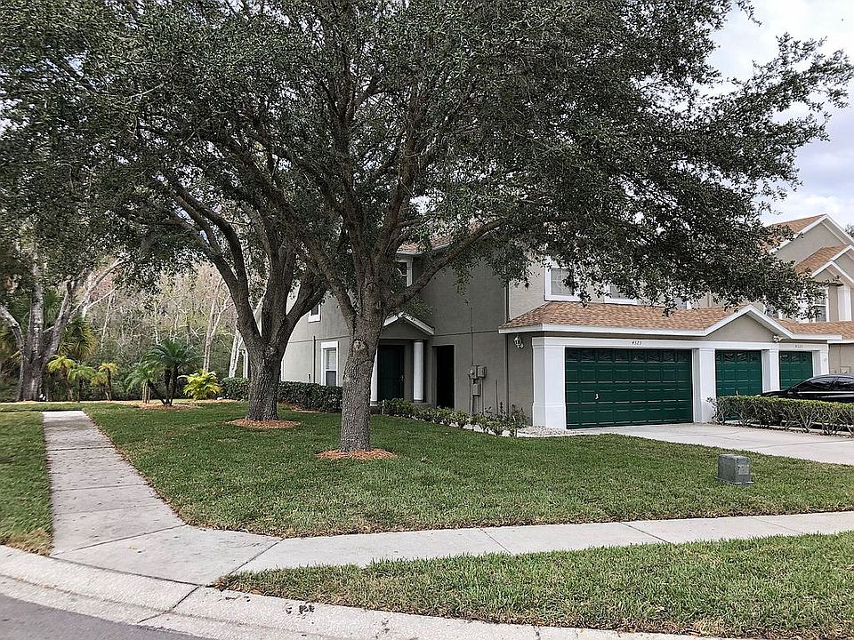 Corner Townhome w/ side yard
