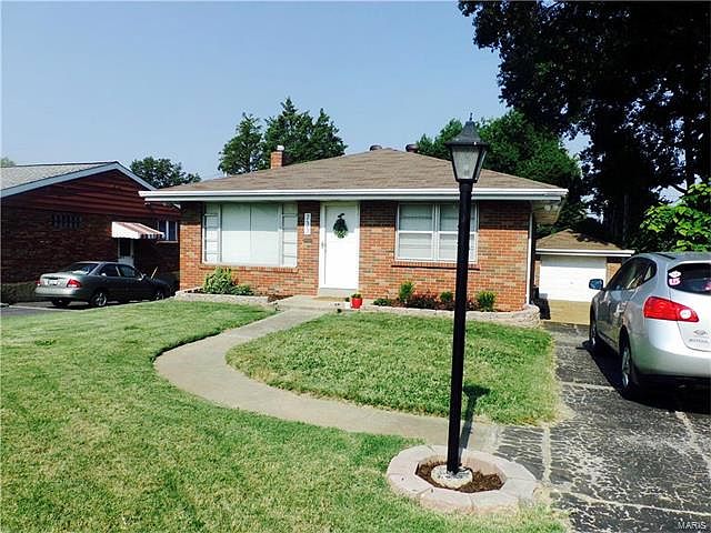 1st image of 733 Avenue H