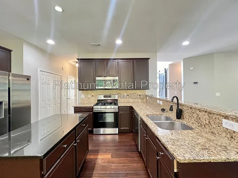 2980 Highland Pass — Photo 10