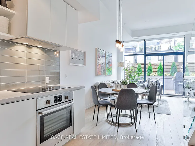 35 Wabash Ave #110 — Photo 7