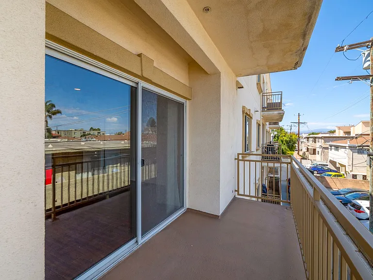 3328 Oakhurst Ave — Photo 17