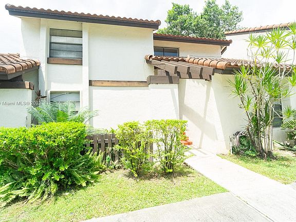 3rd image of 11023 SW 132nd Ct #16-3