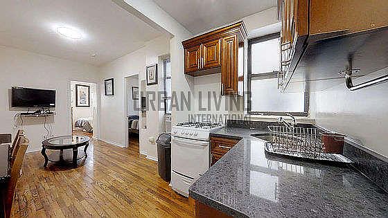 4th image of 420 E 13th St APT 15