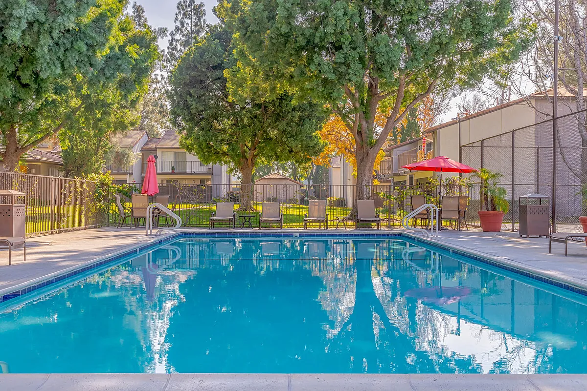 Photo 2 of 20 - Citrus Grove Apartments - Redlands, CA Building Photo - Citrus Grove Apartments