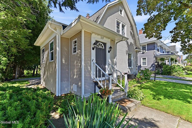 2nd image of 109 Prindle Avenue