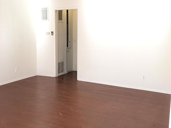 2nd image of 1125 S Rexford Dr #15