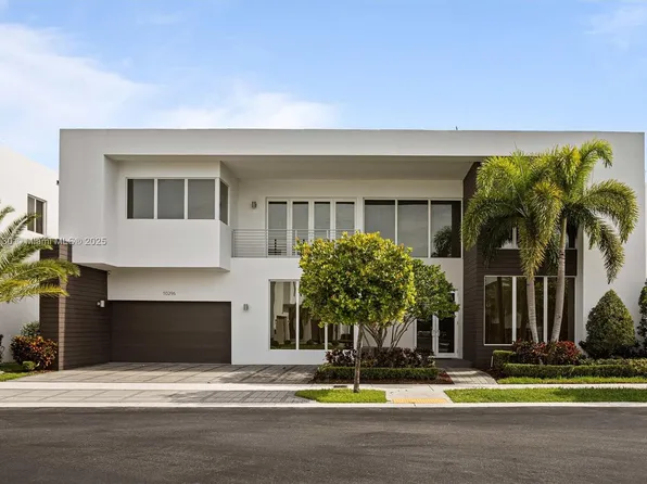 10296 NW 74th Ter, Doral, FL 33178