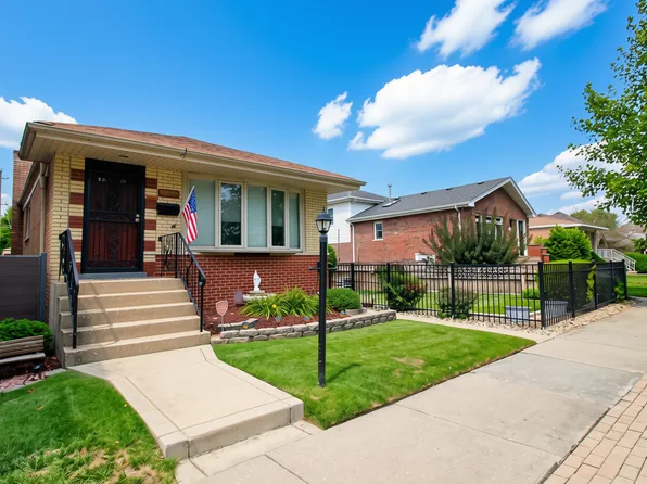 10756 S Albany Ave, Chicago, IL 60655