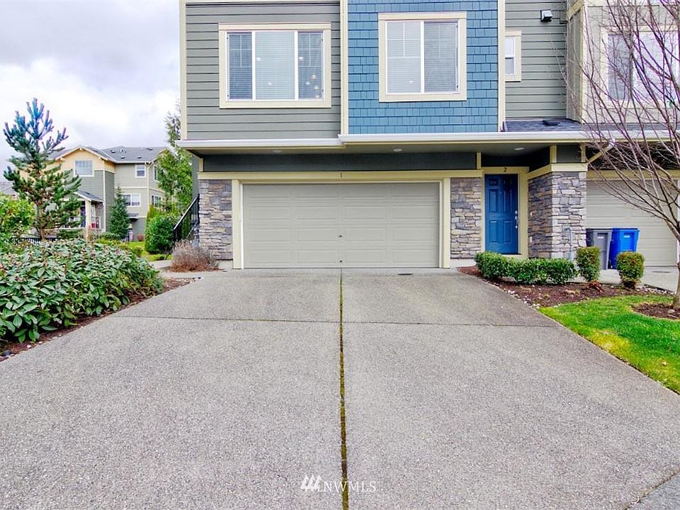 1st image of 13507 44th Ct SE #1