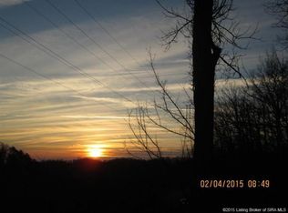 5329 Quarry Rd, New Albany, IN 47150