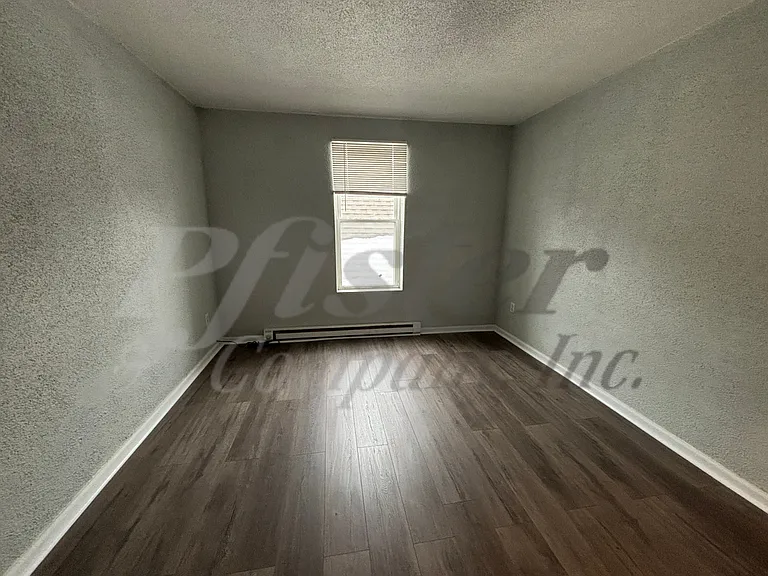 101 N 12th St #204 — Photo 5