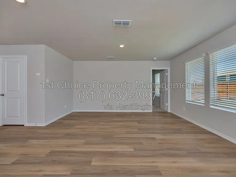 16756 Laguna Vista St — Photo 24