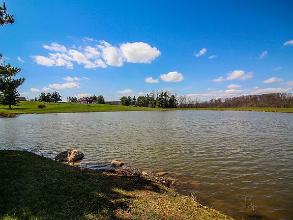 3rd image of 5985 Windy Hills Ct SW