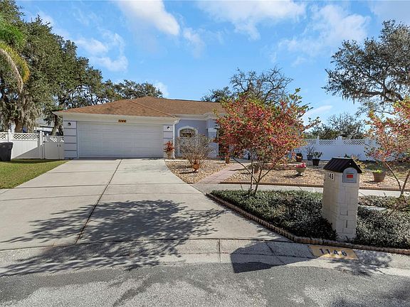 2nd image of 1146 Hardwood Dr