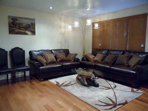 5th image of 138 Silverwood Cir
