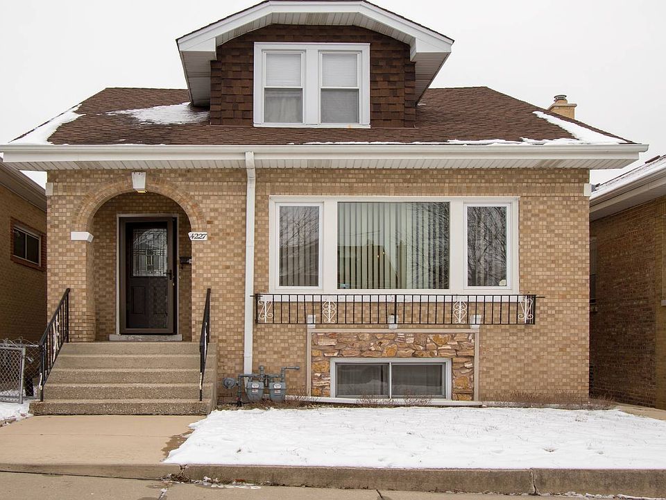 1st image of 4227 N Ottawa Ave #1