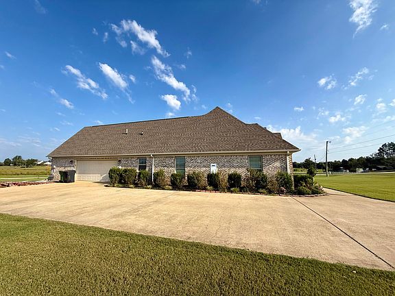 5th image of 1004 County Road 367