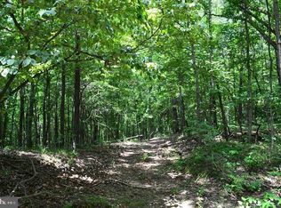 20939 Big Woods Rd, Dickerson, MD 20842