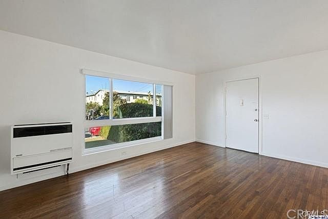 1st image of 5801 Winsome Ln