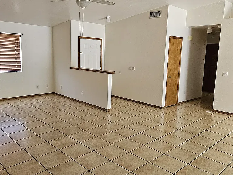 3060 Talley Dr — Photo 4