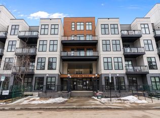 10531 117th St NW #415, Edmonton, AB T5H0A8
