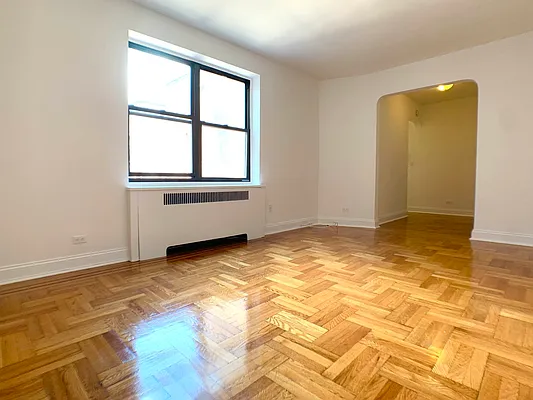 Rented by R New York | media 3