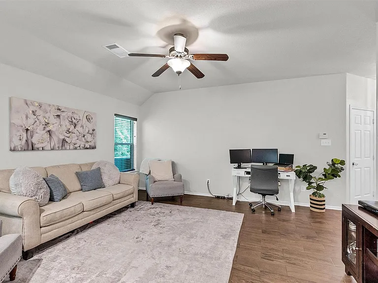 1700 Fall Forest Ct — Photo 12