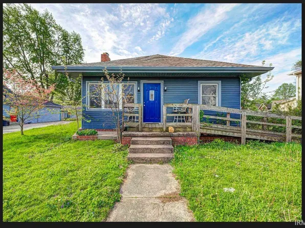 115 W Perrin St, Mulberry, IN 46058