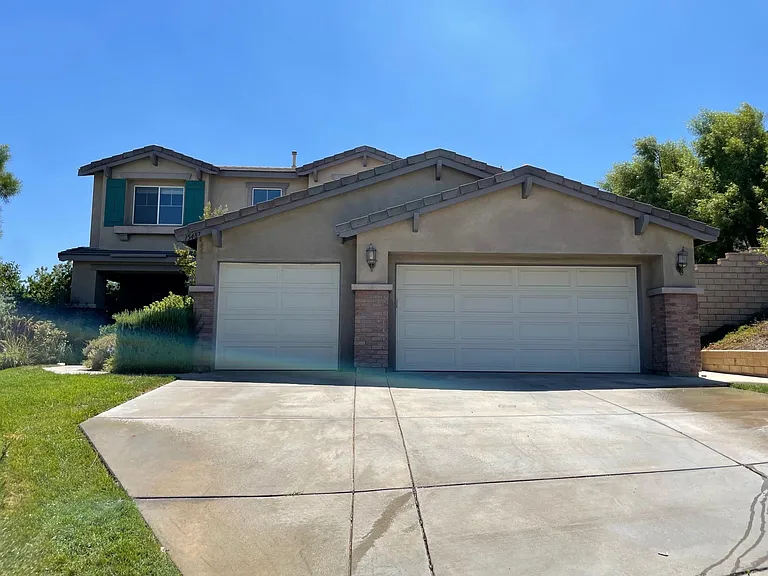 15487 Solstice Ct — Photo 5